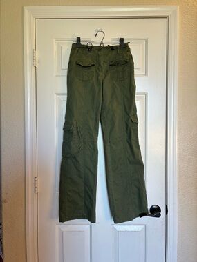 Brandy Melville Olive Green Cargo Straight Leg Pants